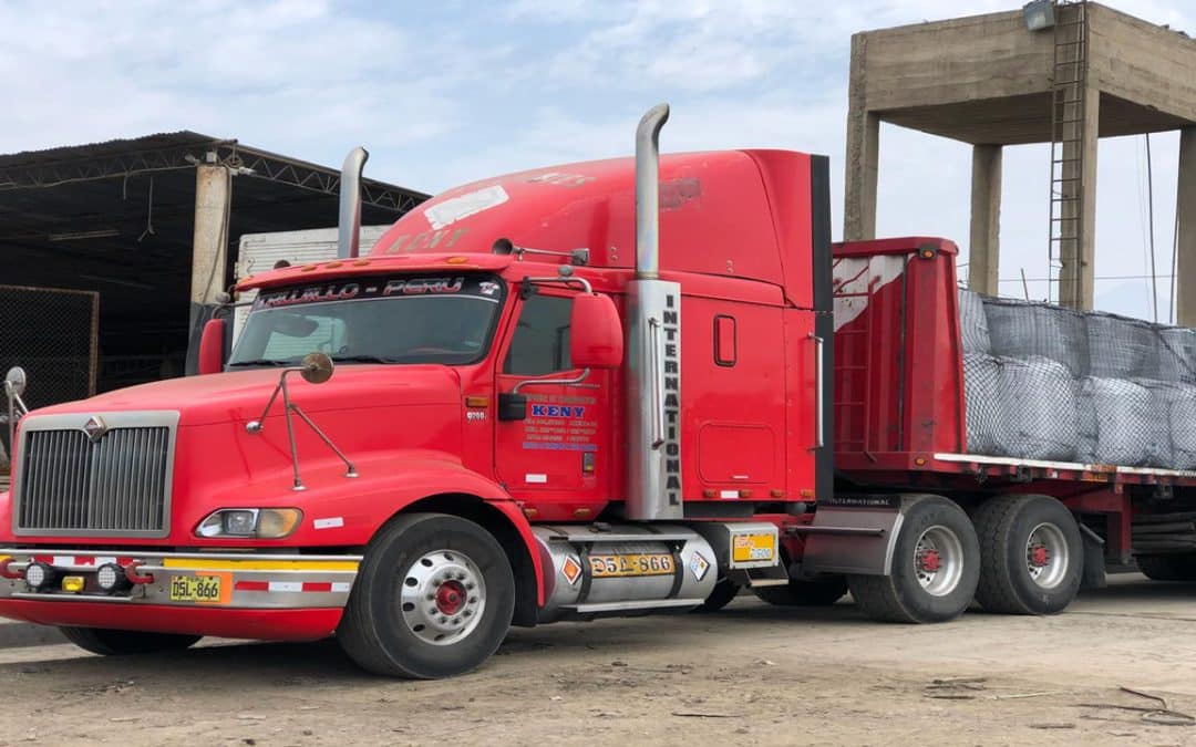 Beneficios de Usar Semi Plataformas en el Transporte de Carga Pesada